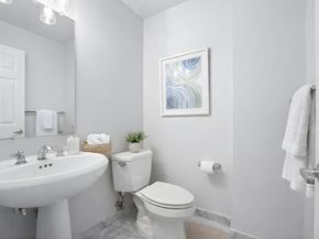 206 Shearwater Ct West 74, Jersey City NJ 07305