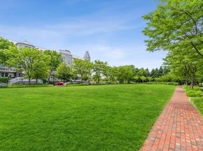 206 Shearwater Ct West 74, Jersey City NJ 07305