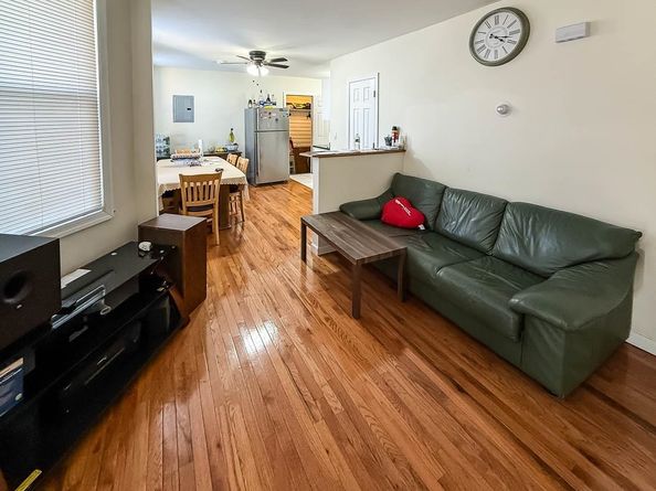 121 Fowler Ave, Jersey City NJ 07305