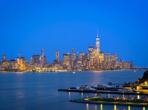 2 Constitution Ct PH01, Hoboken NJ 07030
