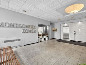 135 Montgomery St 18C, Jersey City NJ 07302