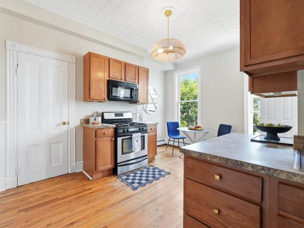 198 Bowers St 2, Jersey City NJ 07307
