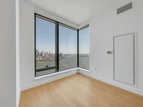 99 Hudson St 5408, Jersey City NJ 07302