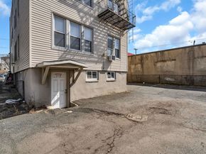 305 Cator Ave 1B, Jersey City NJ 07305