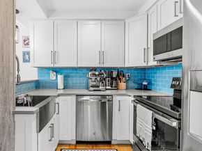463 1st St 5E, Hoboken NJ 07030