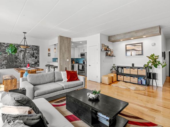 463 1st St 5E, Hoboken NJ 07030