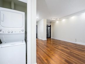 159 2nd St 601, Jersey City NJ 07302