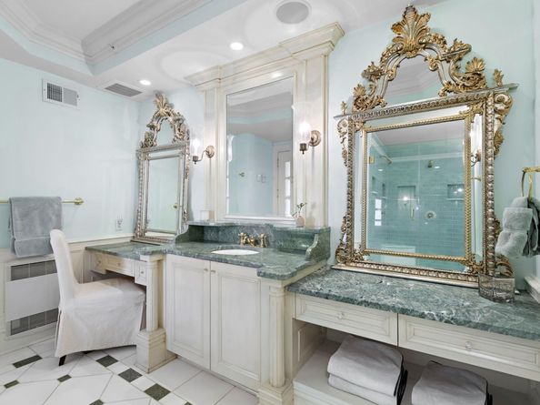 2 Constitution Ct PH01, Hoboken NJ 07030