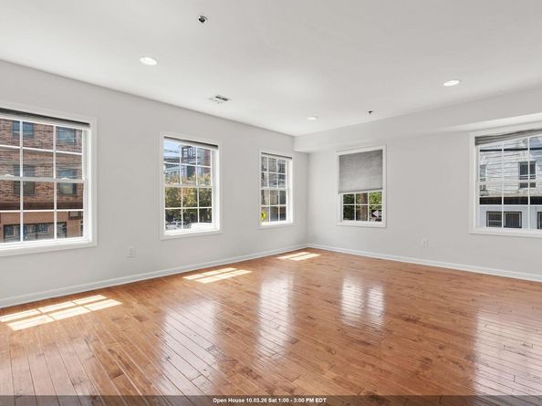 354 3rd St 2, Jersey City NJ 07302