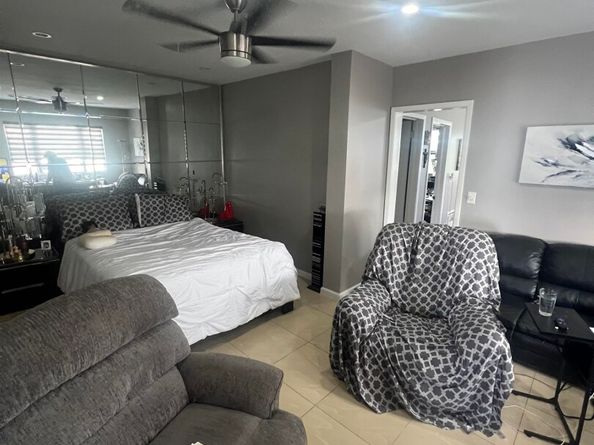 6903 Smith Ave, North Bergen NJ 07047