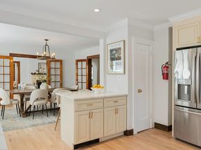 206 Lakeview Ave, Leonia NJ 07605