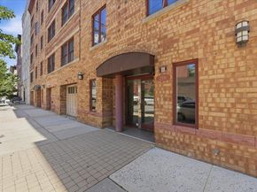 219 Grand St 4A, Hoboken NJ 07030