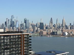 75 Park Lane South PH3701, Jersey City NJ 07310