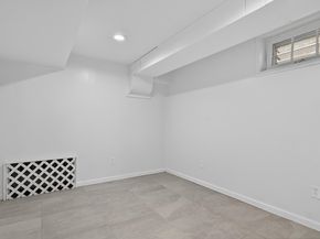 23 Marion Ct, Bayonne NJ 07002