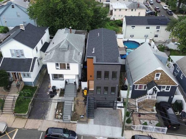 1409 85th St, North Bergen NJ 07047