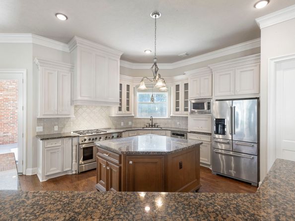 34 Kerloch Point, Spring TX 77379