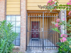 9090 S Braeswood Boulevard, Houston TX 77074