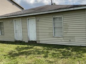 301 Connecticut Street, Houston TX 77029