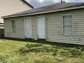 301 Connecticut Street, Houston TX 77029