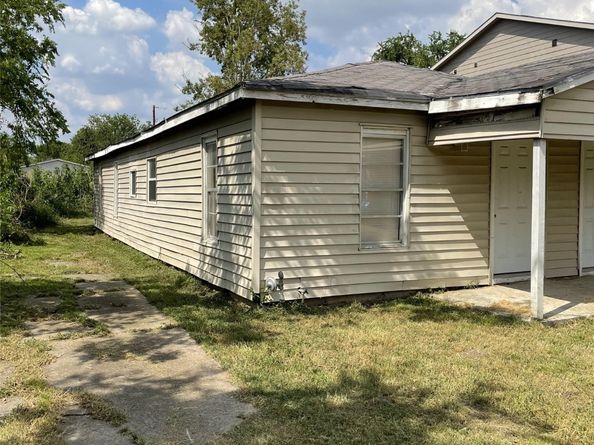 301 Connecticut Street, Houston TX 77029