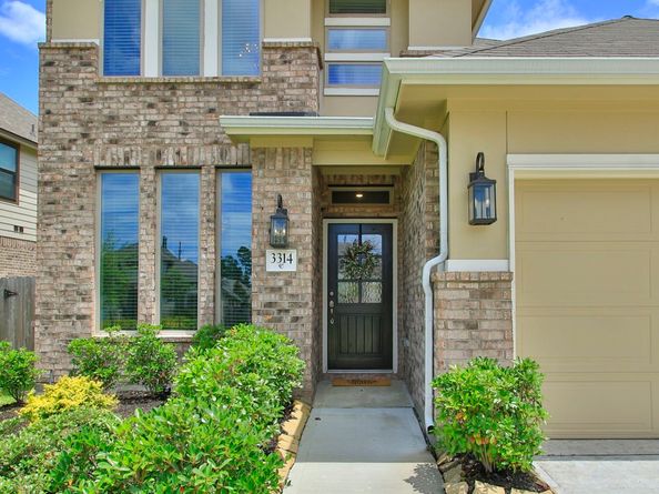 3314 Old Ironwood Drive, Spring TX 77386