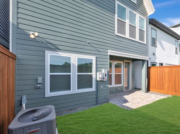 16019 Hayes Park Drive, Houston TX 77079