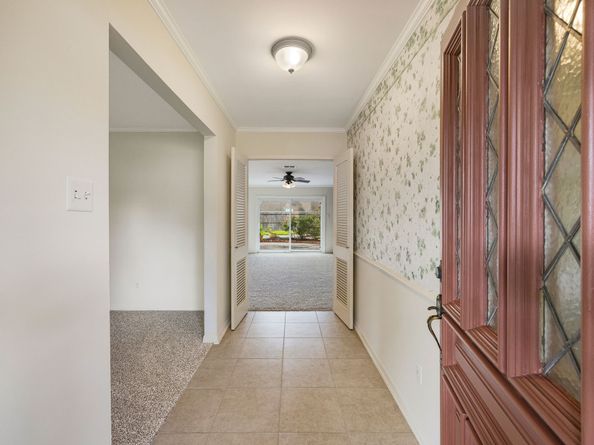 9646 Fairdale Lane, Houston TX 77063