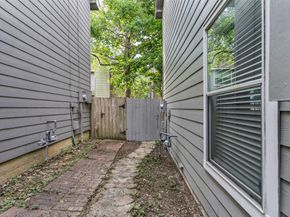 46 Marble Rock Place, The Woodlands TX 77382