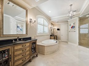 2242 Pelham Drive, Houston TX 77019