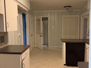 9610 Westview Drive, Houston TX 77055