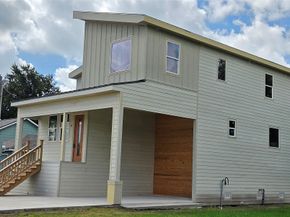 1004 E 40th Street, Houston TX 77022