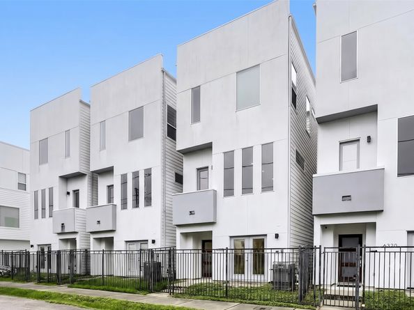 6322 Culberson Street, Houston TX 77021
