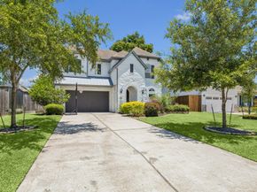 1360 Chippendale Road, Houston TX 77018