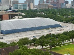 2360 Rice Boulevard 1103, Houston TX 77005