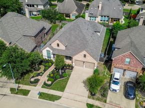 606 Floriencia St, Sugar Land TX 77479