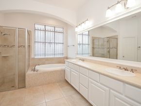 606 Floriencia St, Sugar Land TX 77479