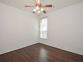 606 Floriencia St, Sugar Land TX 77479