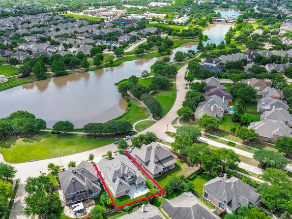 606 Floriencia St, Sugar Land TX 77479