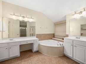 54 Ginger Jar Street, The Woodlands TX 77382