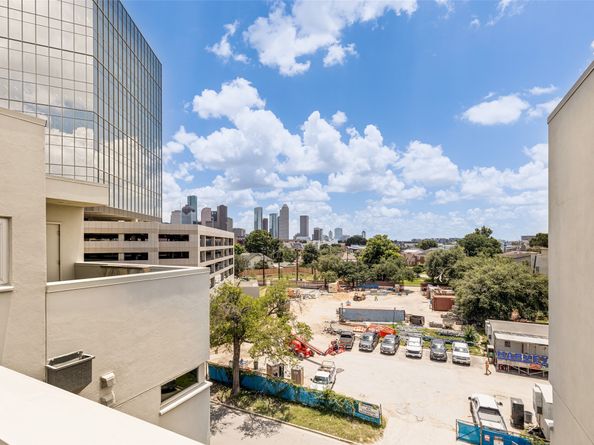 608 Stanford Street A, Houston TX 77019