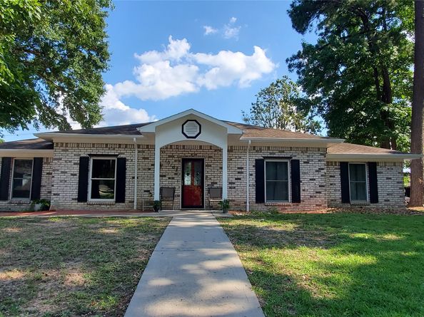 10108 Woodhollow Drive, Conroe TX 77385