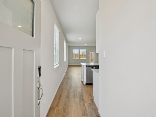 5716 Adamite Way, Houston TX 77048