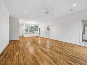 911 Birdsall Street, Houston TX 77007