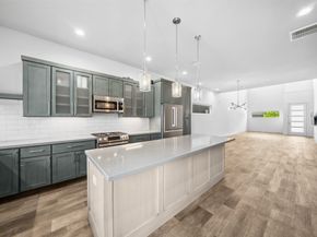 6809 Troya Lane, Houston TX 77092