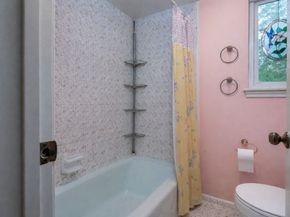 5615 Green Springs Drive, Houston TX 77066