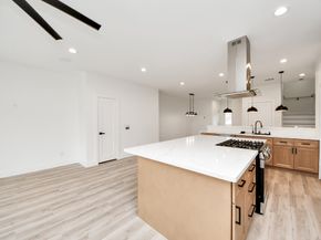 2711 Delano Street, Houston TX 77004