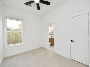 2711 Delano Street, Houston TX 77004