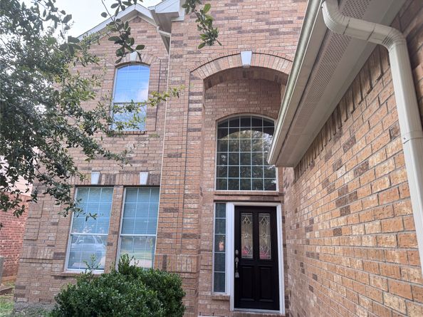 6718 Chester Oak Drive, Houston TX 77083