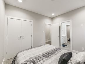 5902 Gardendale Drive B, Houston TX 77092