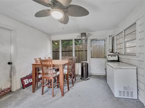 930 Creager Street, Houston TX 77034